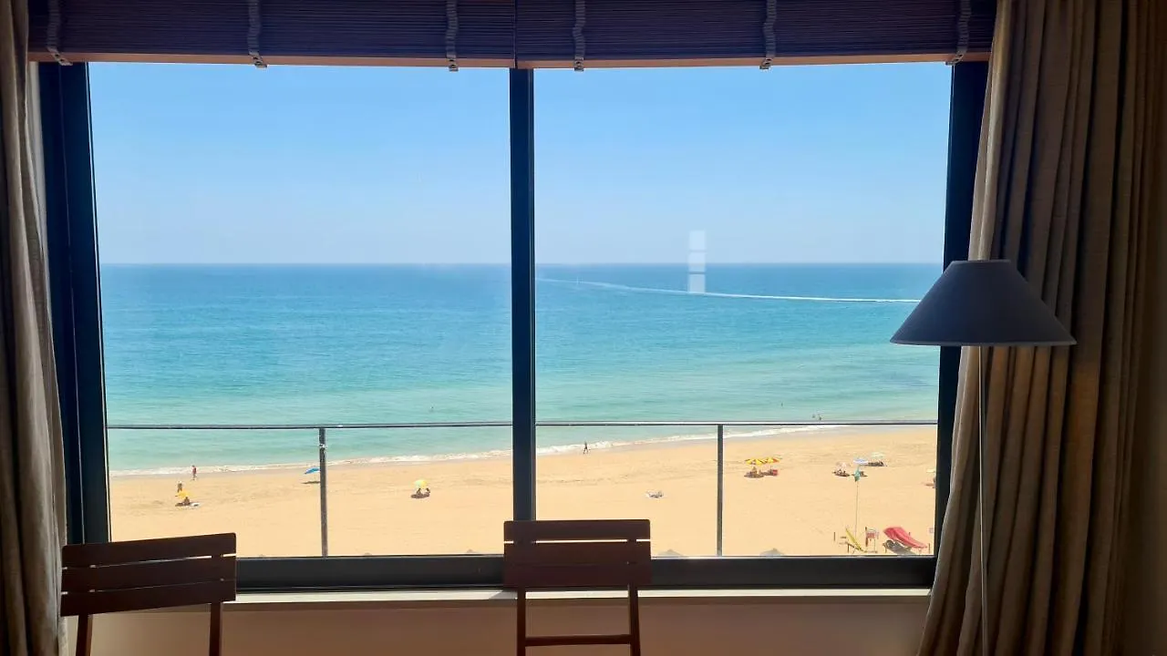 Albufeira Beach Cliffs House 0*,  Portugal