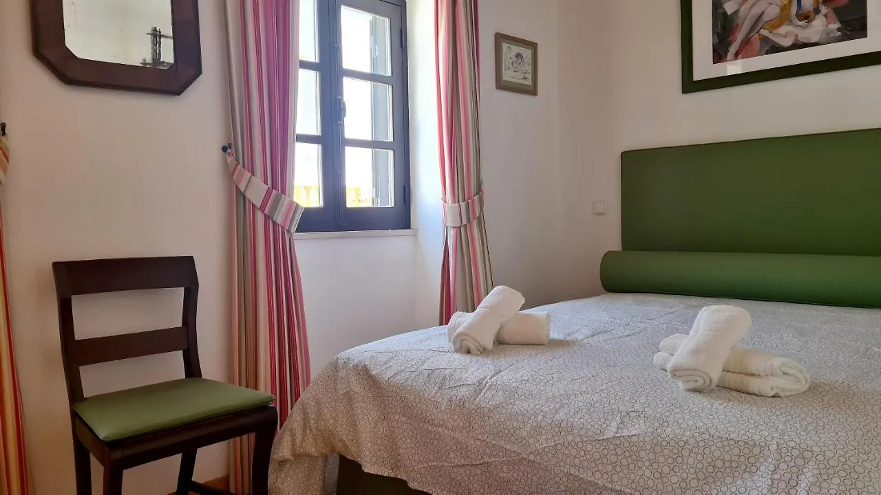 Albufeira Beach Cliffs House 0*,  Πορτογαλία